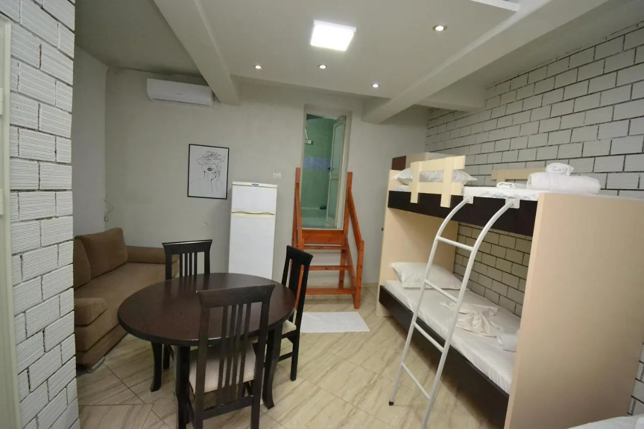 *** Affittacamere Jonian Central Condos Sarandë Albania