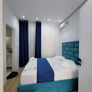 Guest house Luxury Room's By Lika, Sarande